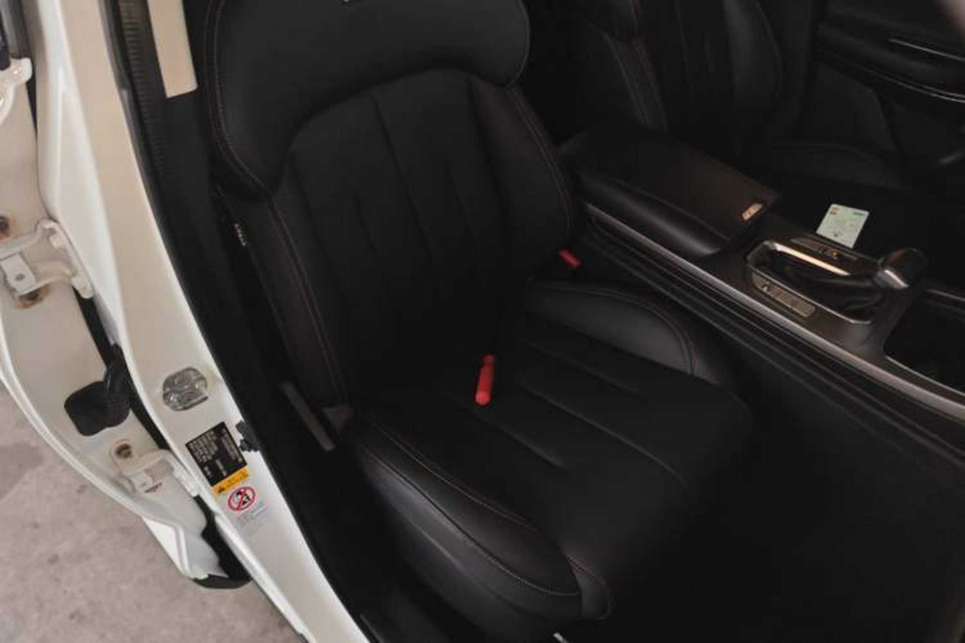 Used CHANGAN OSHAN X7 2020 1.5T Automatic Luxury Model Right Front Seat