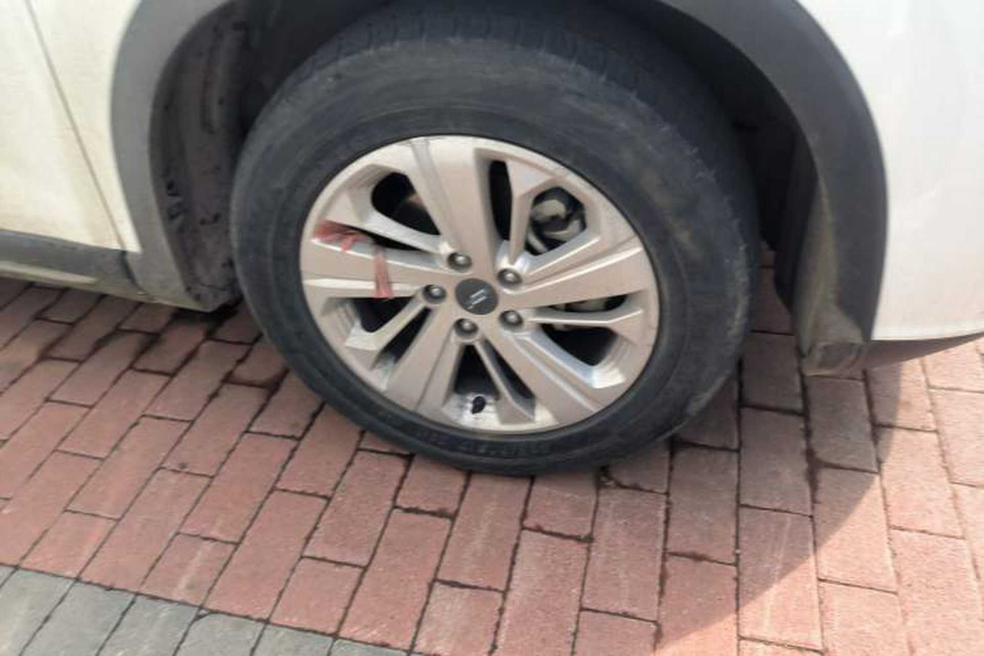 Used CHANGAN OSHAN X7 2020 1.5T Manual Elite Edition Right Front Wheel Hub