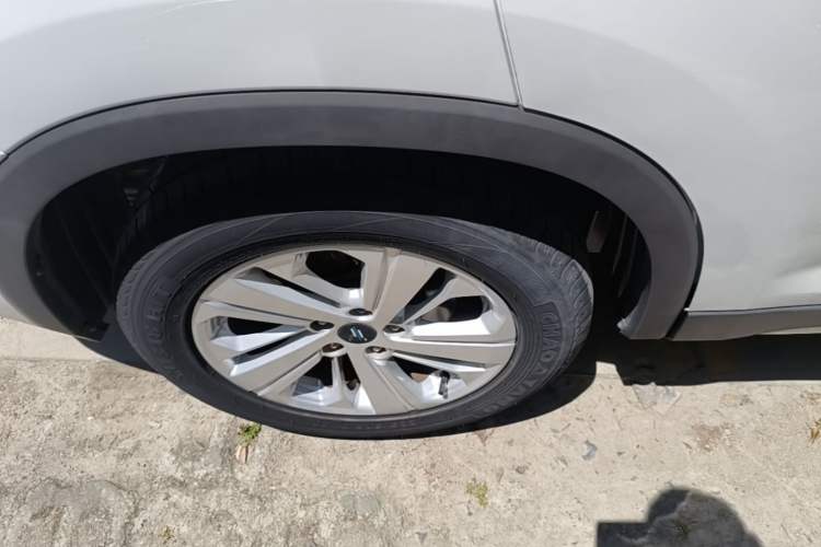 Used CHANGAN OSHAN X7 2020 1.5T Automatic Elite Edition Right Rear Wheel Hub