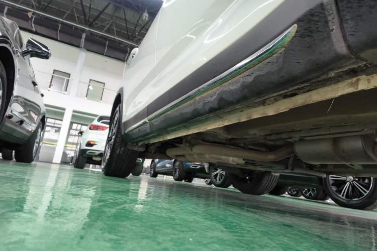 Used CHANGAN OSHAN X7 2020 1.5T Automatic Prestige Edition Right Side Sill
