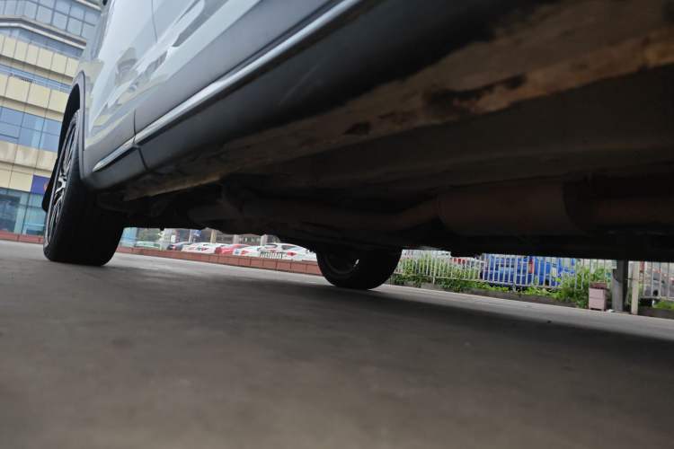 Used CHANGAN OSHAN X7 2020 1.5T Automatic Luxury Model Right Side Sill