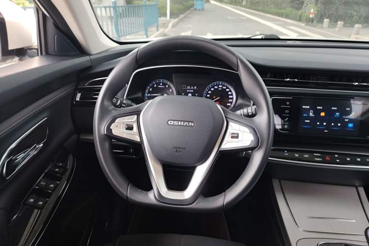 Used CHANGAN OSHAN X7 2020 1.5T Manual Elite Edition Steering Wheel