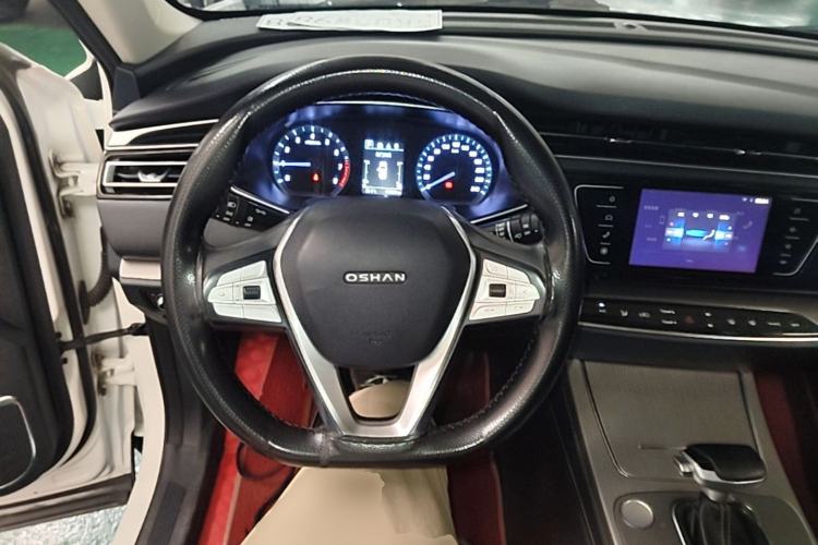 Used CHANGAN OSHAN X7 2020 1.5T Automatic Elite Edition Steering Wheel