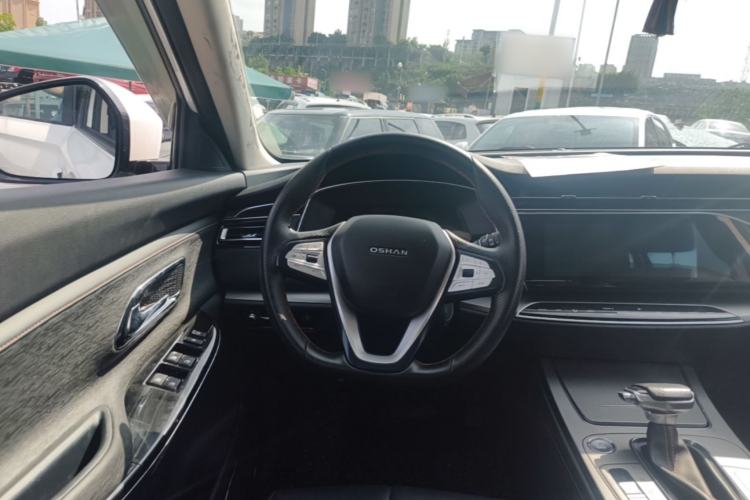 Used CHANGAN OSHAN X7 2020 1.5T Automatic Flagship Edition Steering Wheel