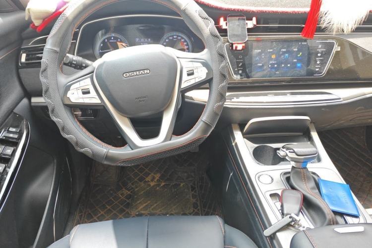 Used CHANGAN OSHAN X7 2020 1.5T Automatic Luxury Version Steering Wheel
