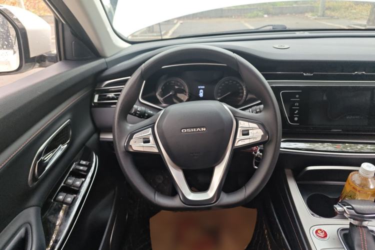Used CHANGAN OSHAN X7 2020 1.5T Automatic Elite Edition Steering Wheel