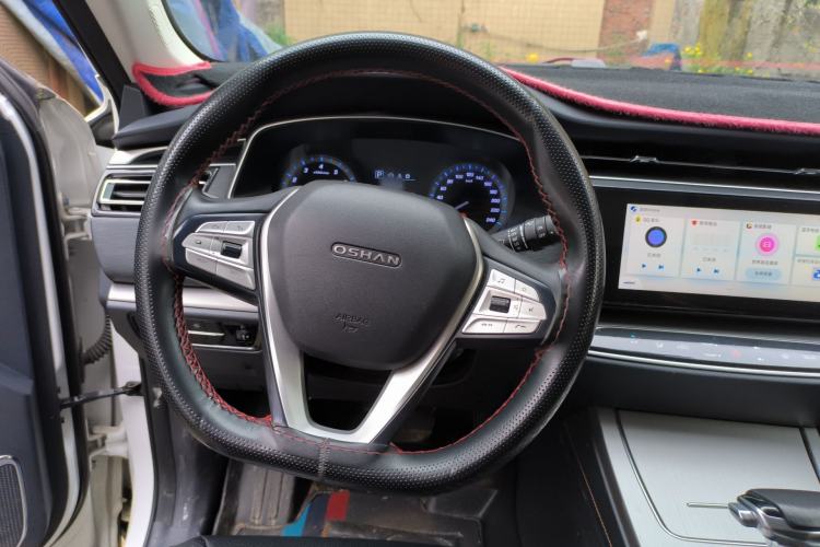 Used CHANGAN OSHAN X7 2020 1.5T Automatic Luxury Model Steering Wheel