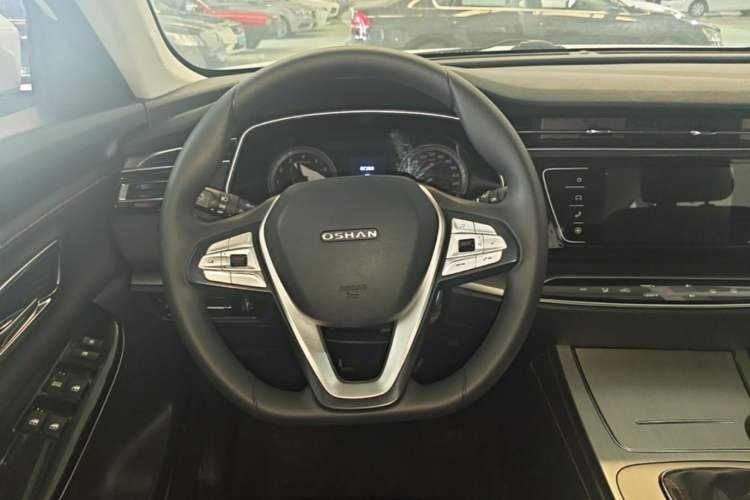 Used CHANGAN OSHAN X7 2020 1.5T Manual Elite Edition Steering Wheel