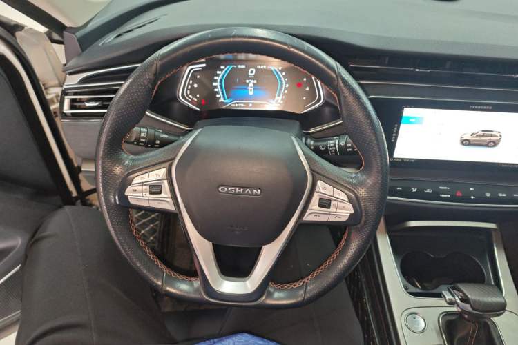 Used CHANGAN OSHAN X7 2020 1.5T Automatic Pilot Edition Steering Wheel