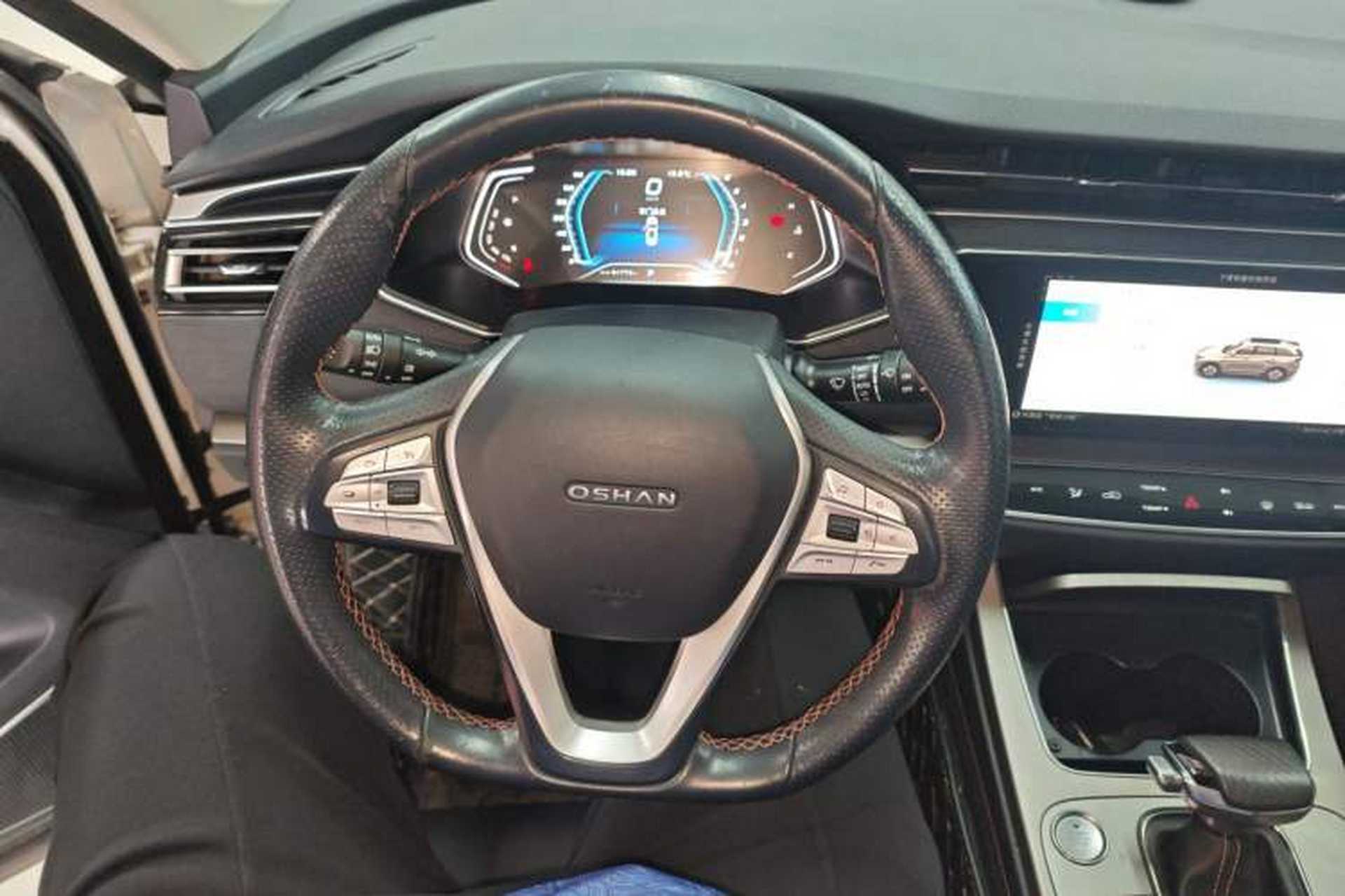 Used CHANGAN OSHAN X7 2020 1.5T Automatic Pilot Edition Steering Wheel