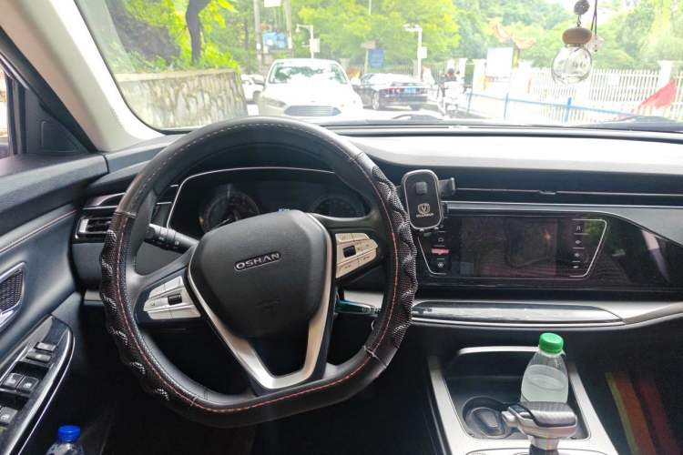 Used CHANGAN OSHAN X7 2020 1.5T Automatic Elite Edition Steering Wheel