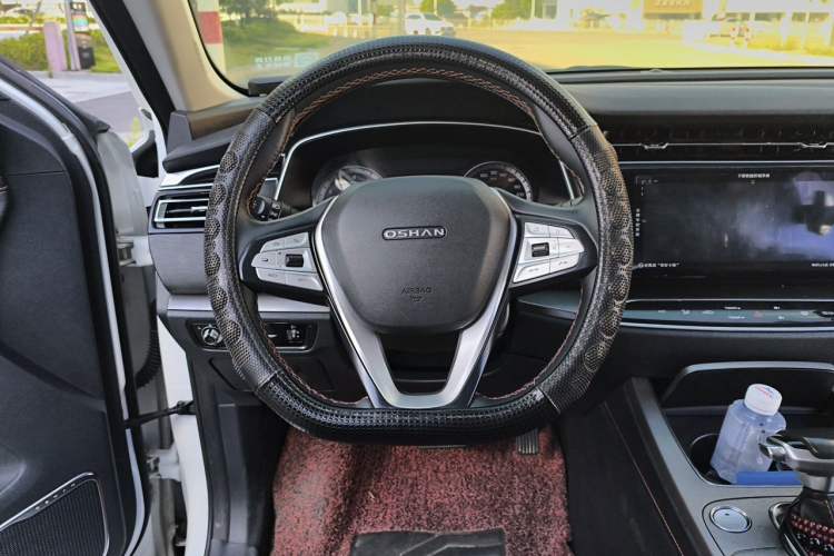 Used CHANGAN OSHAN X7 2020 1.5T Automatic Prestige Edition Steering Wheel