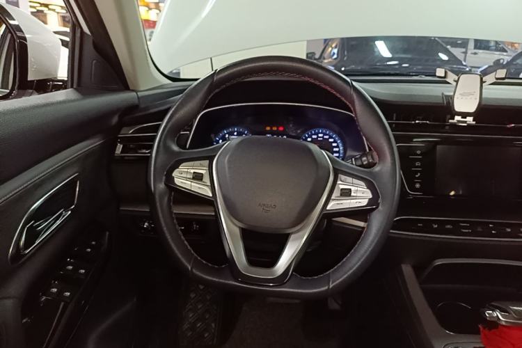 Used CHANGAN OSHAN X7 2020 1.5T Automatic Luxury Version Steering Wheel