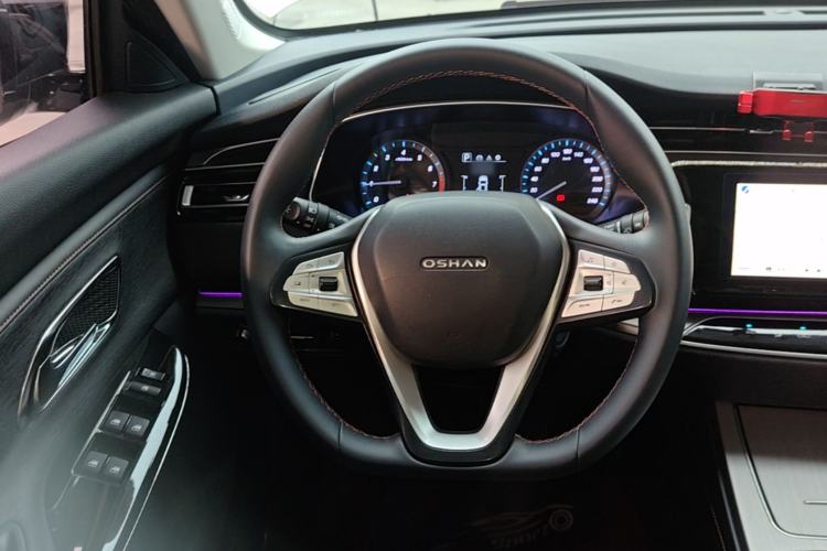 Used CHANGAN OSHAN X7 2020 1.5T Automatic Luxury Model Steering Wheel