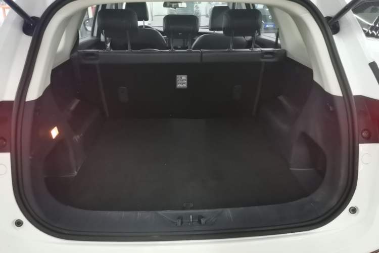Used CHANGAN OSHAN X7 2020 1.5T Automatic Luxury Version Trunk