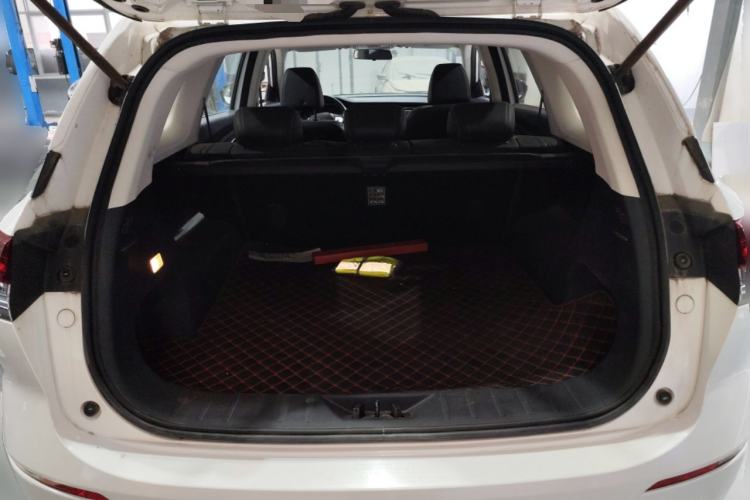 Used CHANGAN OSHAN X7 2020 1.5T Automatic Luxury Model Trunk