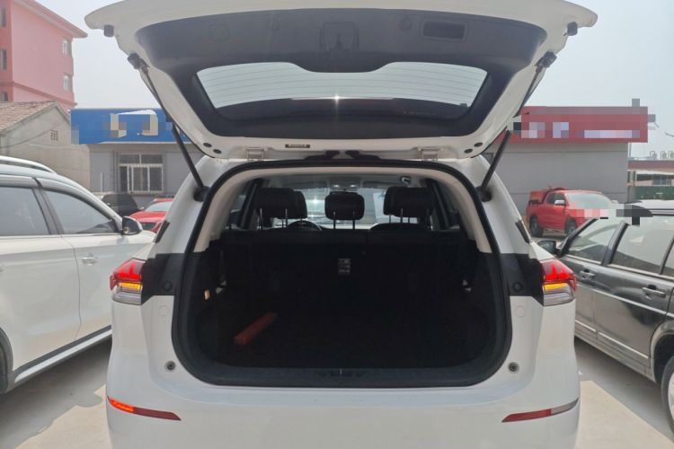 Used CHANGAN OSHAN X7 2020 1.5T Automatic Luxury Version Trunk