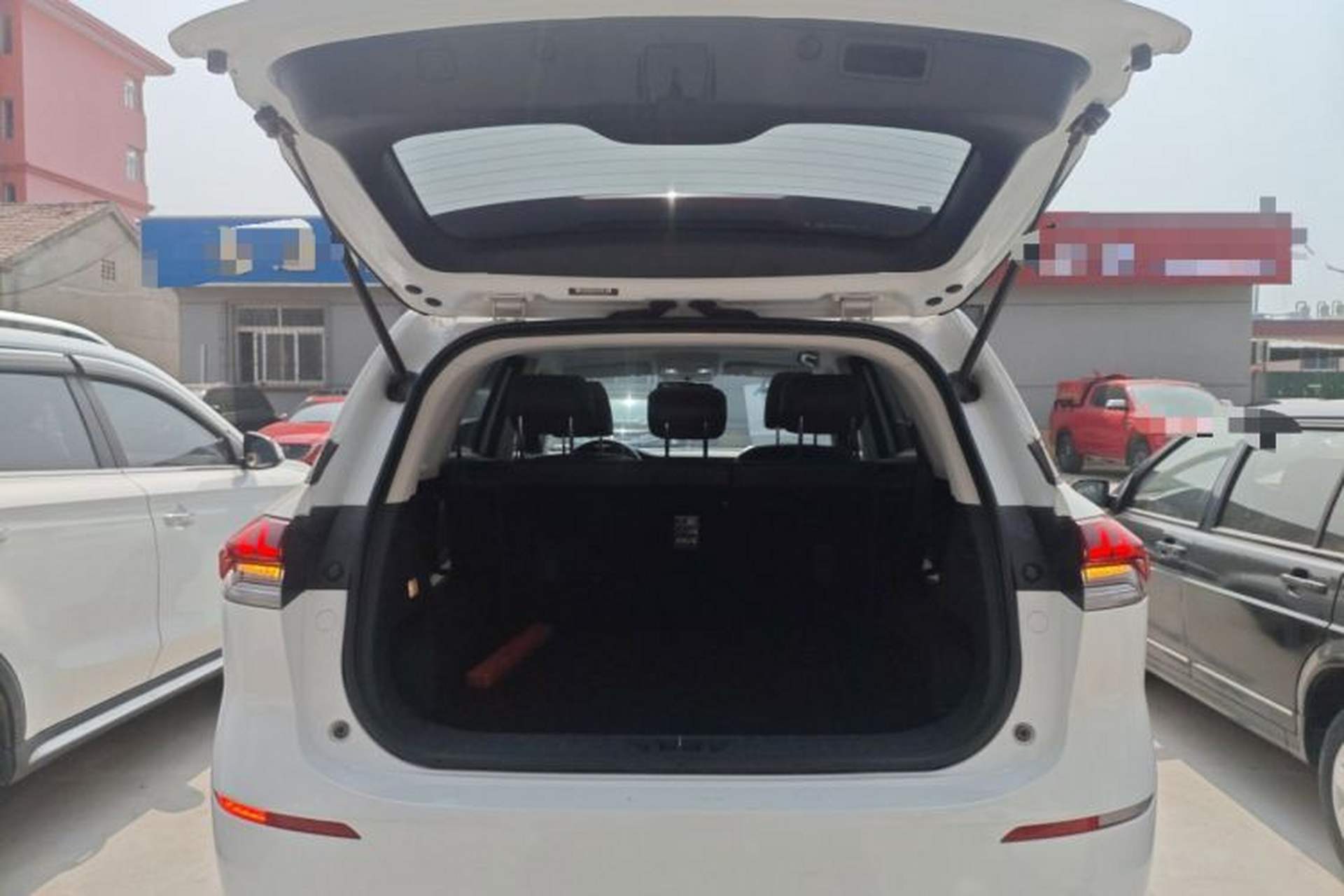 Used CHANGAN OSHAN X7 2020 1.5T Automatic Luxury Version Trunk