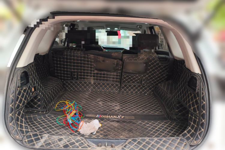 Used CHANGAN OSHAN X7 2020 1.5T Manual Luxury Version Trunk