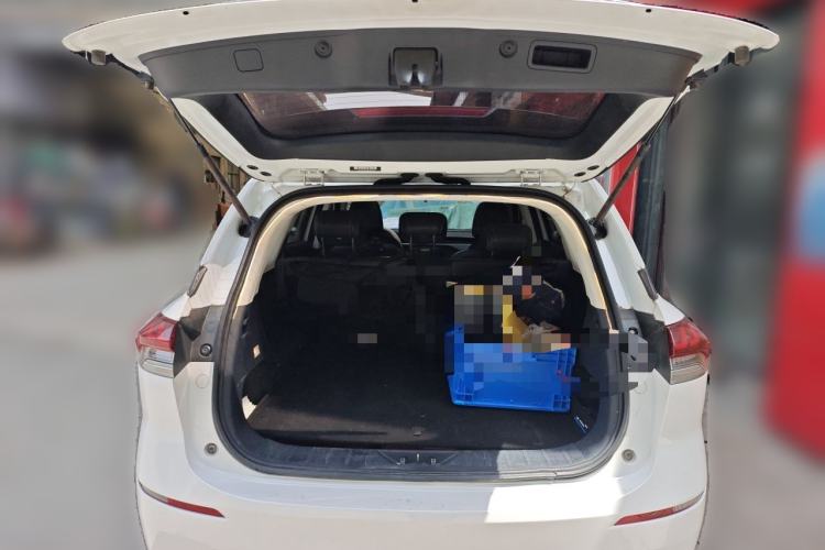 Used CHANGAN OSHAN X7 2020 1.5T Automatic Prestige Edition Trunk