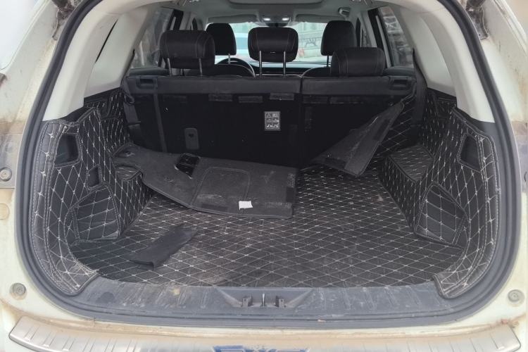 Used CHANGAN OSHAN X7 2020 1.5T Automatic Parking with Facial Recognition – Spacey & Carefree Edition Trunk
