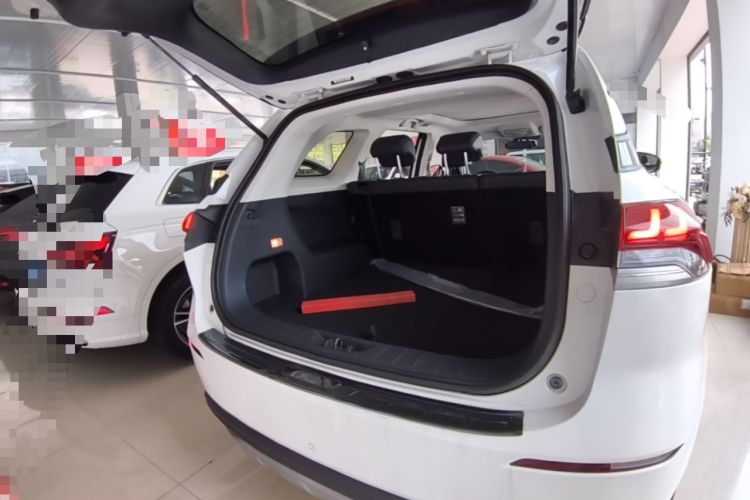 Used CHANGAN OSHAN X7 2020 1.5T Automatic Luxury Version Trunk