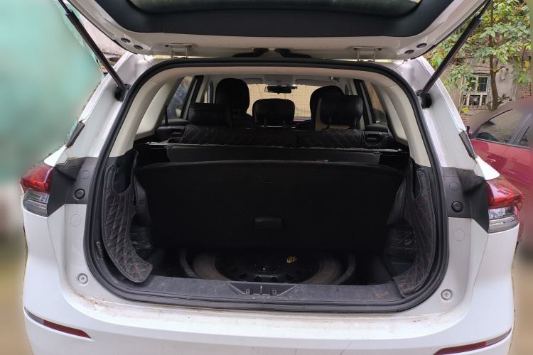 Used CHANGAN OSHAN X7 2020 1.5T Automatic Luxury Model Trunk