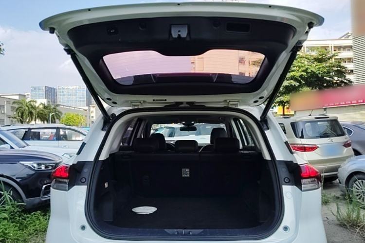 Used CHANGAN OSHAN X7 2020 1.5T Automatic Flagship Edition Trunk