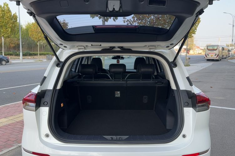 Used CHANGAN OSHAN X7 2020 1.5T Automatic Luxury Version Trunk