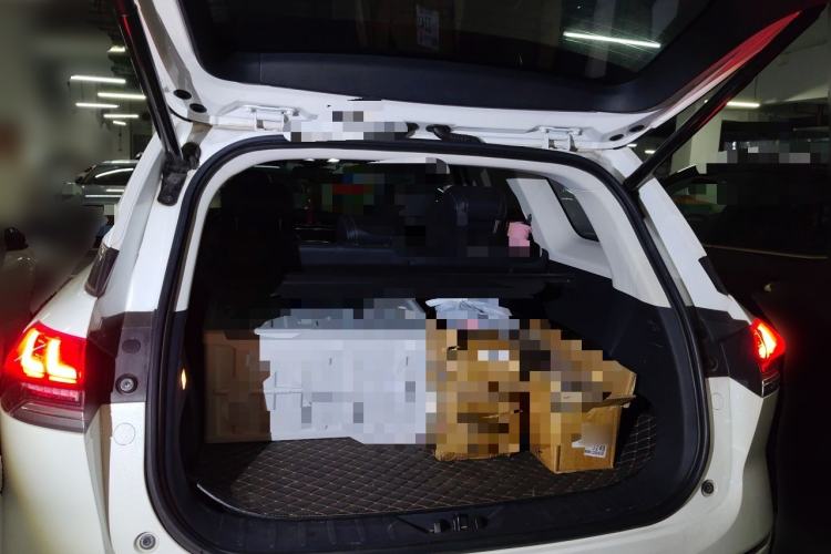 Used CHANGAN OSHAN X7 2020 1.5T Automatic Pilot Edition Trunk