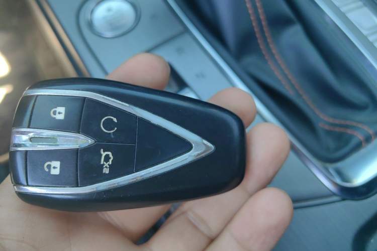 Used CHANGAN OSHAN X7 2020 1.5T Automatic Prestige Edition Vehicle Key