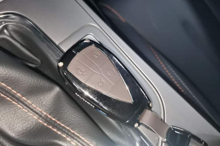 Used CHANGAN OSHAN X7 2020 1.5T Automatic Luxury Version Vehicle Key