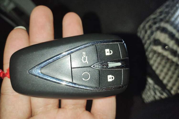 Used CHANGAN OSHAN X7 2020 1.5T Automatic Luxury Version Vehicle Key