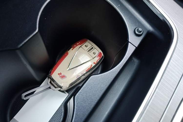 Used CHANGAN OSHAN X7 2020 1.5T Automatic Flagship Edition Vehicle Key