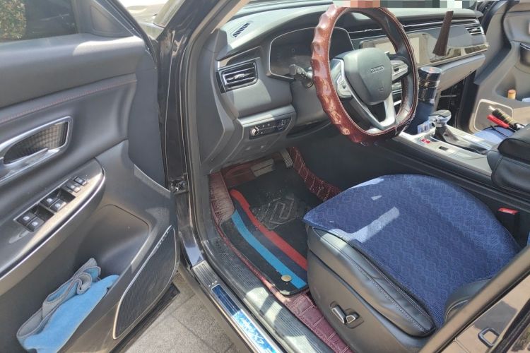 Used CHANGAN OSHAN X7 2021 1.5T Automatic Luxury Model Driver Seat