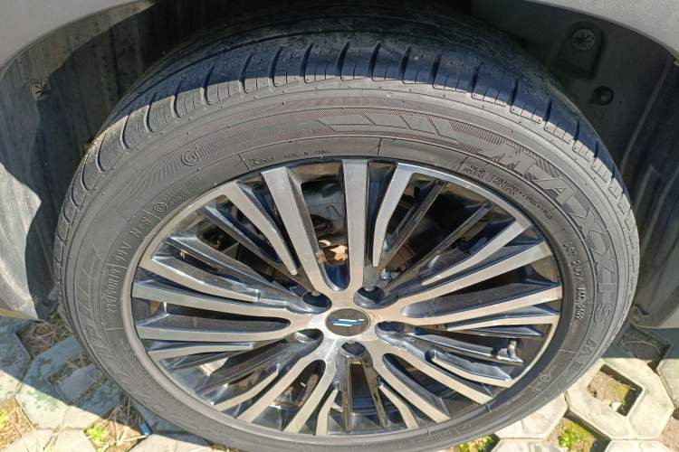 Used CHANGAN OSHAN X7 2021 1.5T Automatic Luxury Version Exterior 5