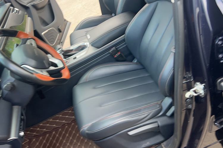 Used CHANGAN OSHAN X7 2021 1.5T Automatic Luxury Version Left Front Seat