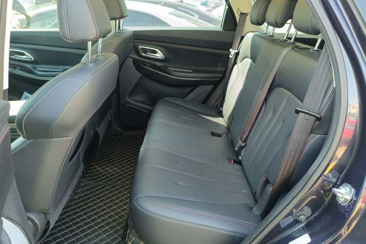 Used CHANGAN OSHAN X7 2021 1.5T Automatic Luxury Version Left Rear Seat