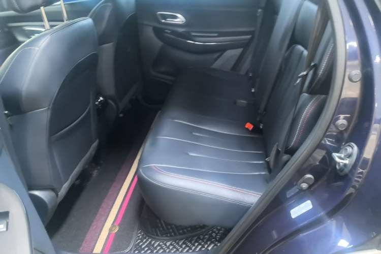 Used CHANGAN OSHAN X7 2021 1.5T Automatic Luxury Model Left Rear Seat