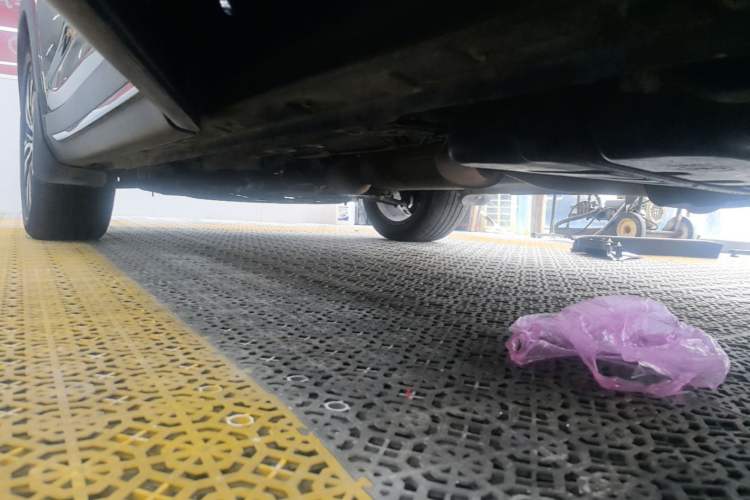 Used CHANGAN OSHAN X7 2021 1.5T Automatic Luxury Model Left Side Sill