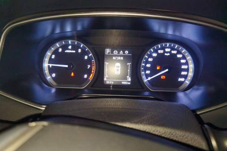 Used CHANGAN OSHAN X7 2021 1.5T Automatic Luxury Version Odometer Close Up