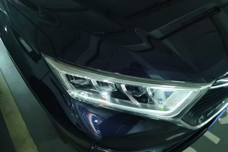 Used CHANGAN OSHAN X7 2021 1.5T Automatic Luxury Version Right Front Headlight