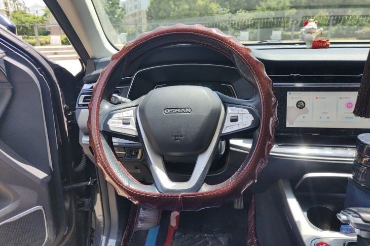 Used CHANGAN OSHAN X7 2021 1.5T Automatic Luxury Model Steering Wheel