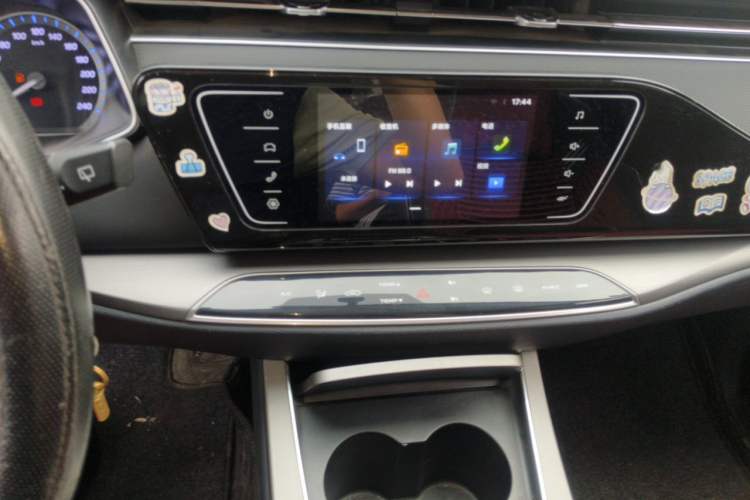 Used CHANGAN OSHAN X7 2021 1.5T Automatic Elite Edition Audio And AC Panel