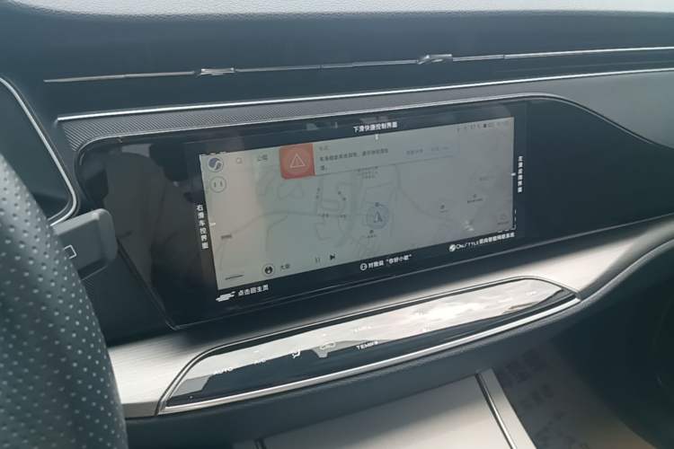 Used CHANGAN OSHAN X7 2021 1.5T Automatic Luxury Model Audio And AC Panel