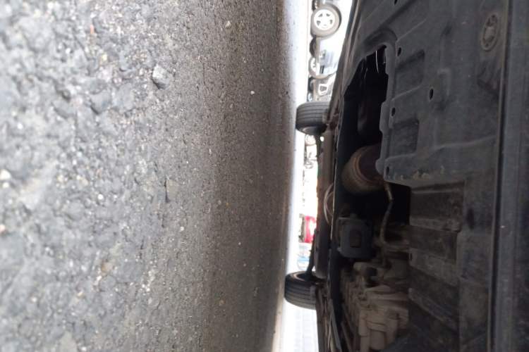 Used CHANGAN OSHAN X7 2021 1.5T Automatic Pilot Version Chassis Front