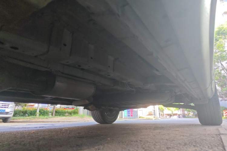 Used CHANGAN OSHAN X7 2021 1.5T Automatic Luxury Model Chassis Front Left