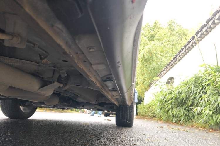 Used CHANGAN OSHAN X7 2021 1.5T Automatic Luxury Model Chassis Rear Right