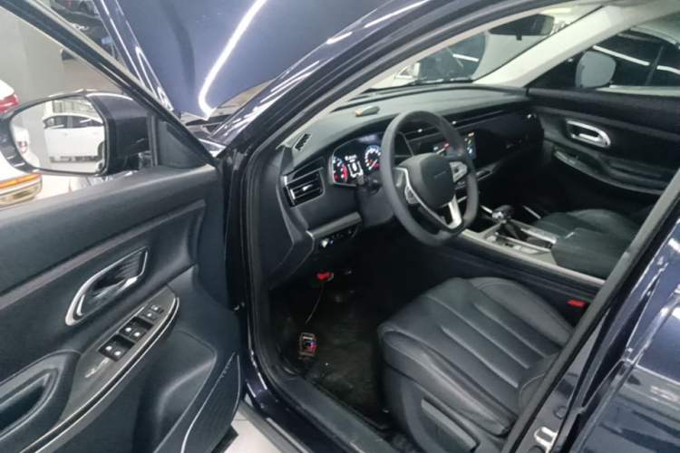 Used CHANGAN OSHAN X7 2021 1.5T Automatic Luxury Version Driver Seat