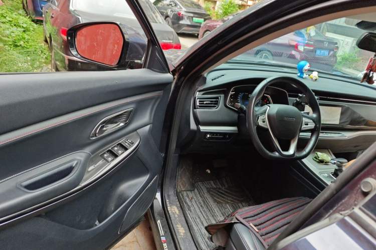 Used CHANGAN OSHAN X7 2021 1.5T Automatic Luxury Model Driver Seat